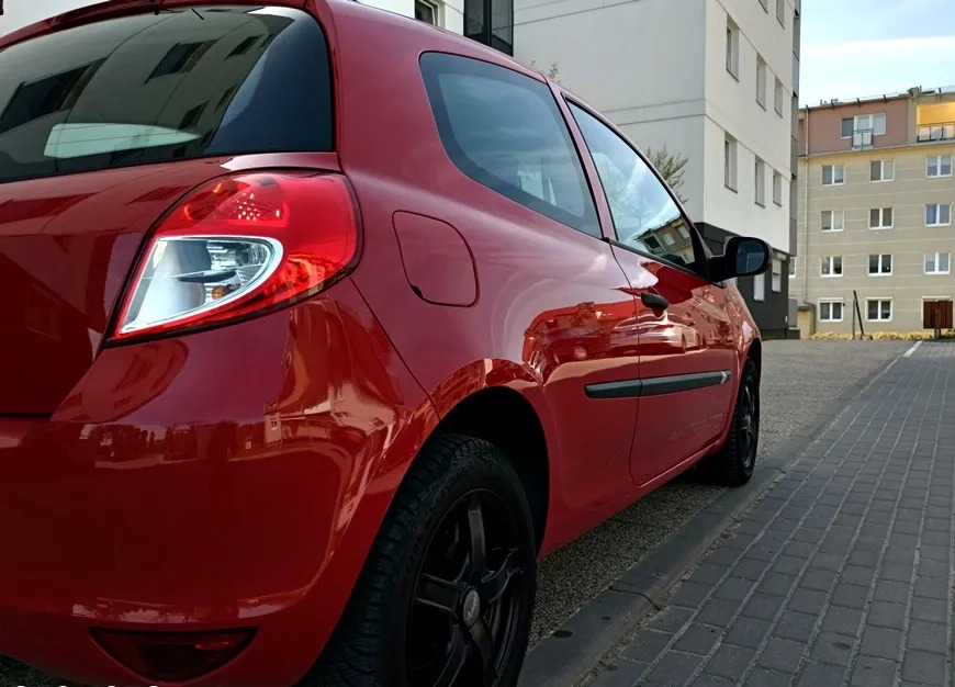 Renault Clio cena 14500 przebieg: 170000, rok produkcji 2011 z Elbląg małe 326